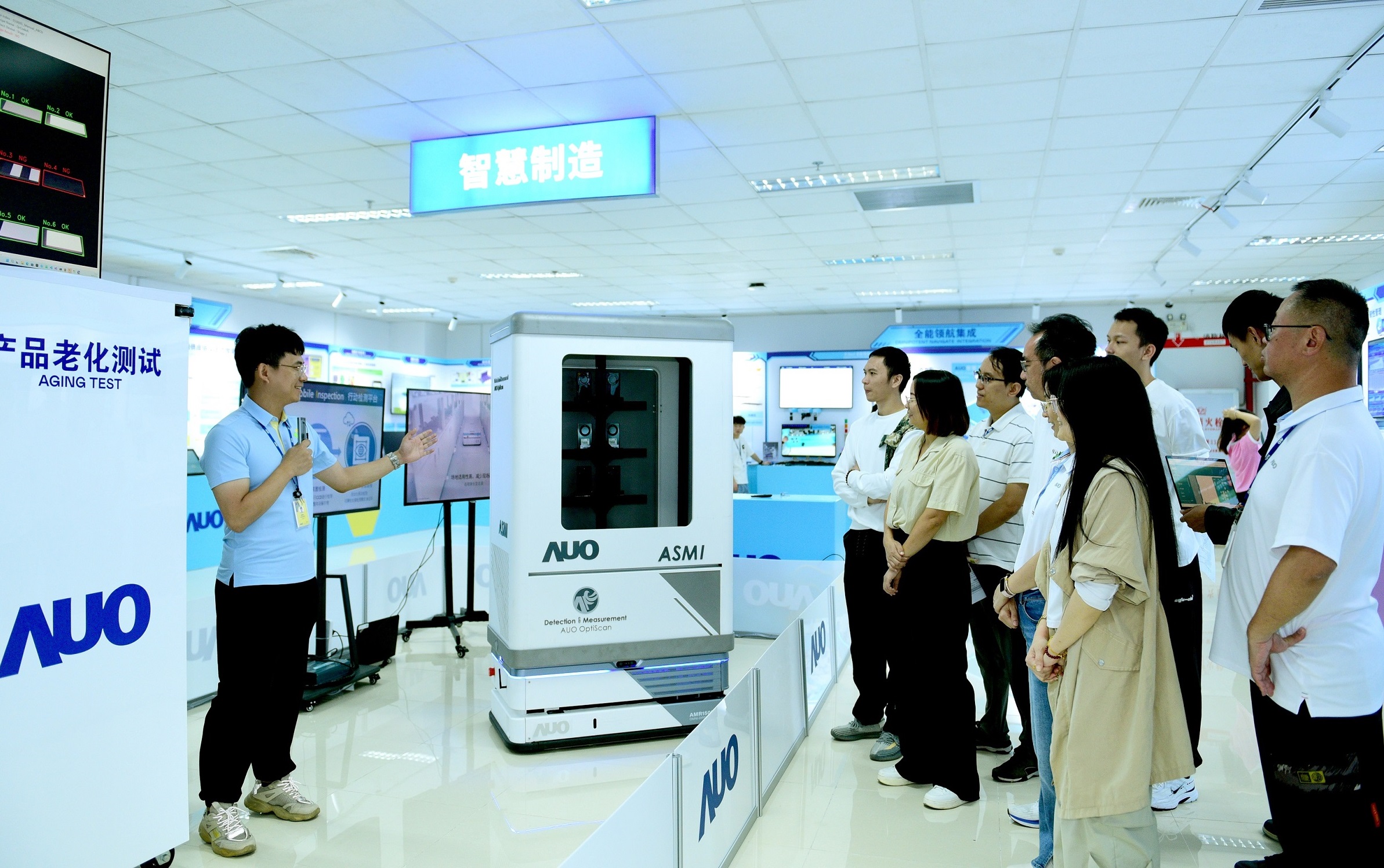 pg.ccm壹号官方版廈門將5G+ABC技術串聯生產管理全流程，打通研發、採購、生管、製程、設備、品質等產品全生命週期製造流程，完成數位化設計、智慧供應鏈、智慧座艙、全流程設備管理、資料驅動優化、智慧線上檢測、智慧品管等自我調整生產模式升級